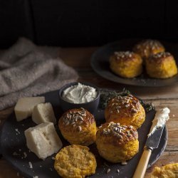 Pumpkin Parmesan Scones