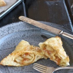 Easy Apple Turnovers