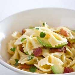 Avocado, Bacon and Tomato Pasta