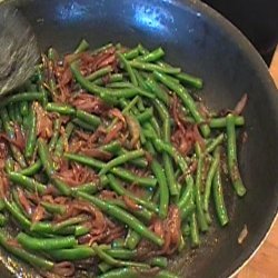 Green Beans with Caramelized Onions