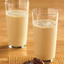 Vanilla-Date Breakfast Smoothie