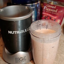 Banana Strawberry Flax Smoothie