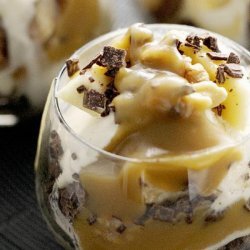 Caramel Banana Sundaes