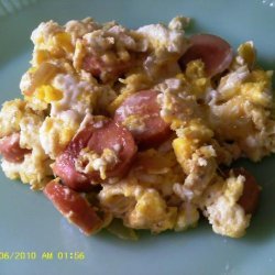 Dees Hot Dog and Scrambled Eggs