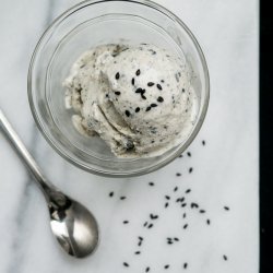 Sesame Ice Cream