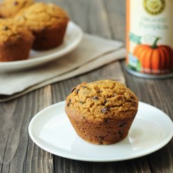 Pumpkin Chocolate Chip Muffins