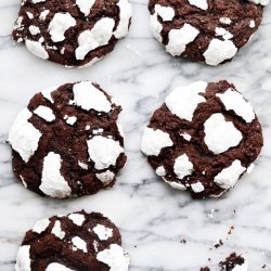 Chocolate Crinkle Cookies