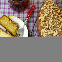 Apple and Almond Cake