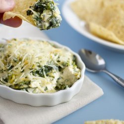 Easy Spinach Artichoke Dip