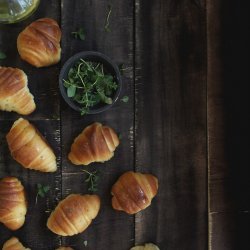 Herbed Crescent Rolls