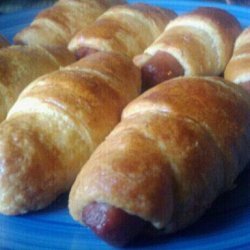 Easy Mini Sausage Croissant