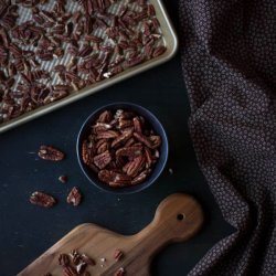 Bourbon Old-Fashioned Glazed Pecans