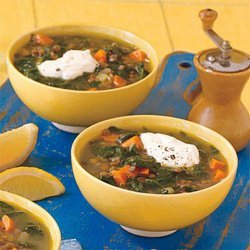 Lemony Lentil Soup (With Spinach)