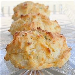 Quick Cheddar Garlic Biscuits