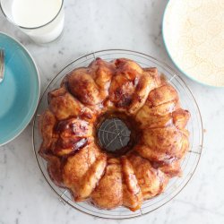 Peach Monkey Bread