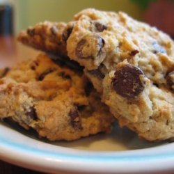 Chocolate Chip Oatmeal Cookies (Vegan or Not)