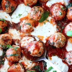 Meatballs in Spicy Tomato Sauce