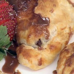 Chocolate Bundles with Chocolate Sauce (Paula Deen)