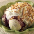 Italian Hot Fudge Sundae (Giada De Laurentiis)