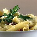 Penne a la Carbonara (Giada De Laurentiis)