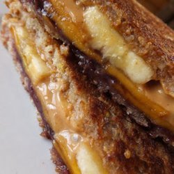 Grilled Banana and Cheese Sandwich