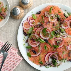 Fennel and Orange Salad with Red Onion and Olives