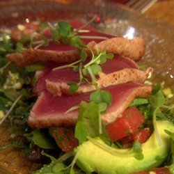 Tuna Tataki Salad