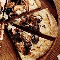 Mushroom And Goat Cheese Bechamel Pizzas