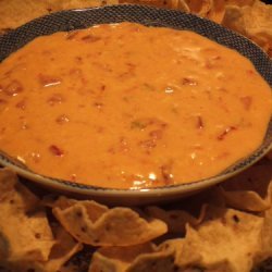 Slow Cooker Cheese Dip