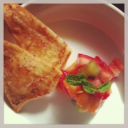  churro  Chips With Tropical Fruit Salsa