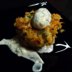 Mini Crab Cakes With Fresh Herbs & Aioli