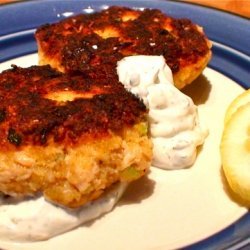 Salmon Patties With Dill Sauce