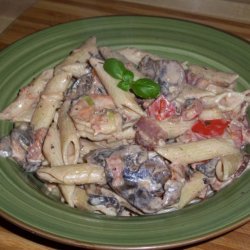 Mushrooms And Shrimp Penne In Bacon Tomato Cream S...