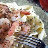 Garlic Cream Shrimp With Linguine