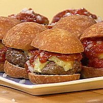 Texas Hold-ums Mini Chipotle Beef Burgers With War...