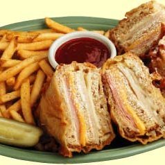 Bennigans Monte Cristo