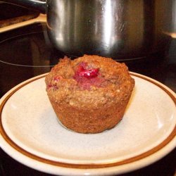 Low-fat Cranberry-blueberry Bran Muffins