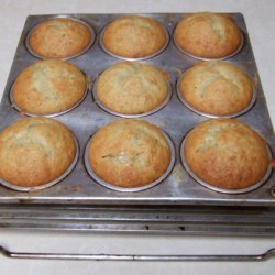 Simple And Best Banana Muffins