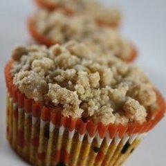 Crumb Topped Pumpkin Cream Cheese Muffins