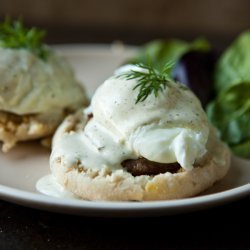 Eggs Benedict with Mock Hollandaise