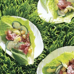 Artichoke-and-Beef Lettuce Wraps