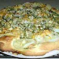 Caramelized Onion And Mushroom Pizza