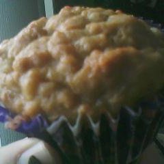 Peanut Butter Banana Honey Oat Muffins