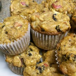 Super Apple Raisin Muffins