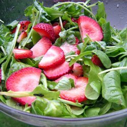 Strawberry Spinach Salad - Ocean Spray