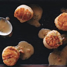 Seared Scallops with Tarragon-Butter Sauce