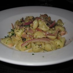 Pasta with Smoked Salmon and Capers