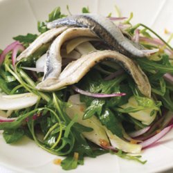 Radish, Arugula, and Red Onion Salad with Tangerines