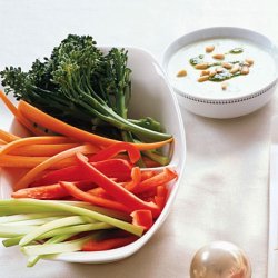 Crudités with Lemon-Pesto Goat Cheese Dip