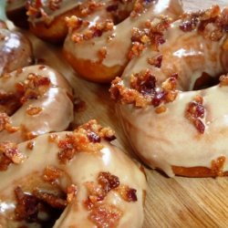 Maple Bourbon Glazed Doughnuts With Bacon Sprinkle...